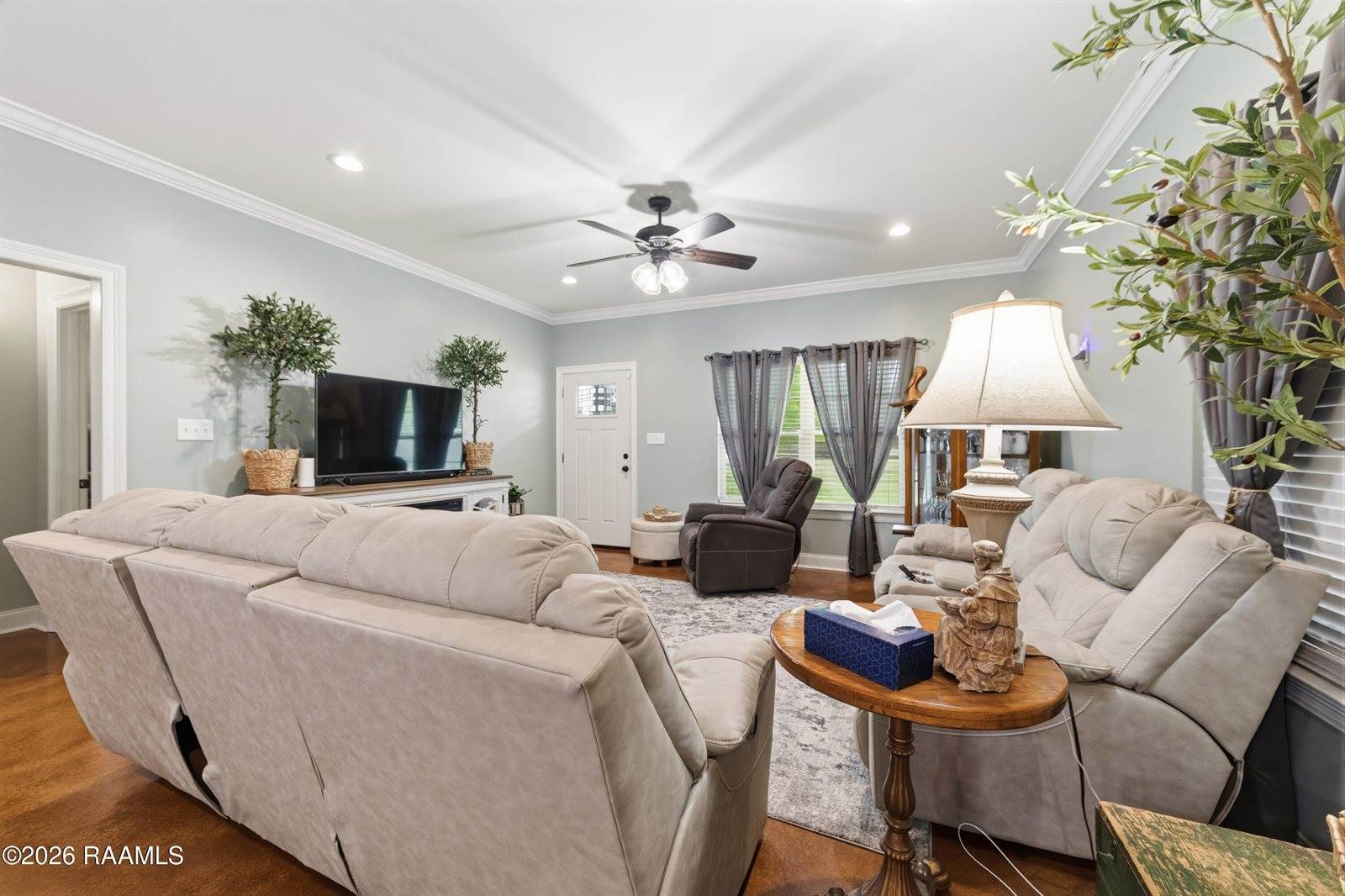 912 B Hector Connoly, Carencro, LA 70520