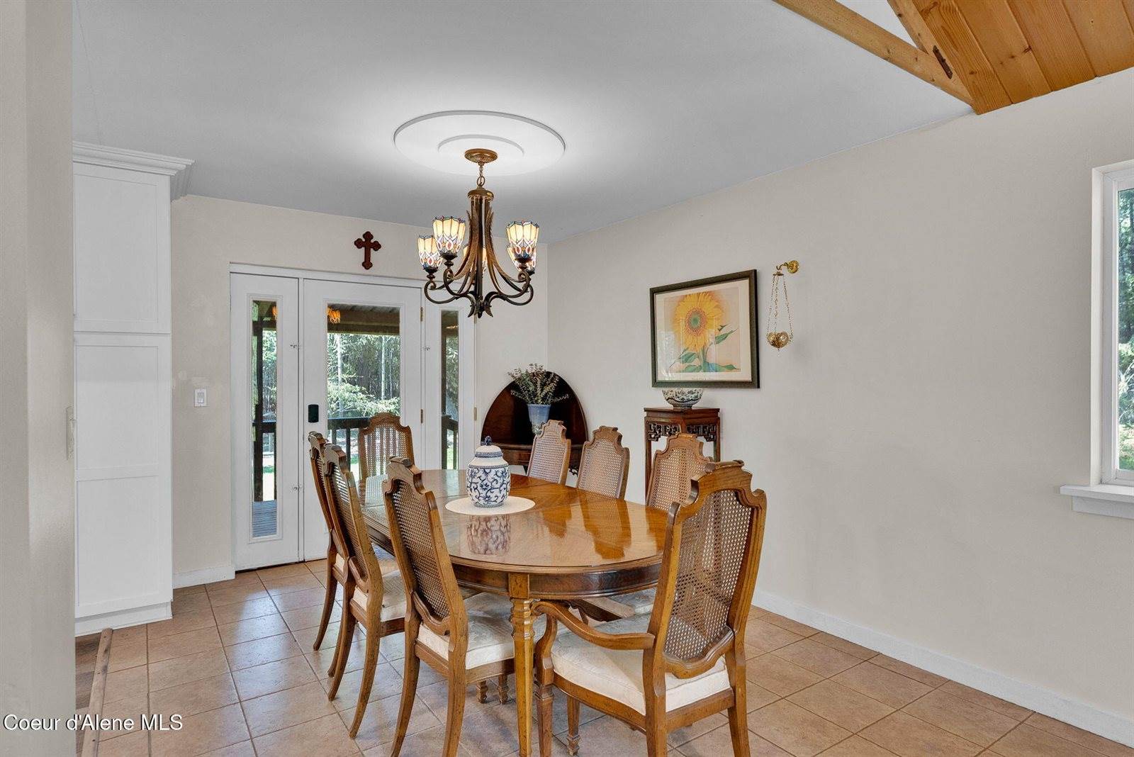 160 Syringa Dr, Bonners Ferry, ID 83805