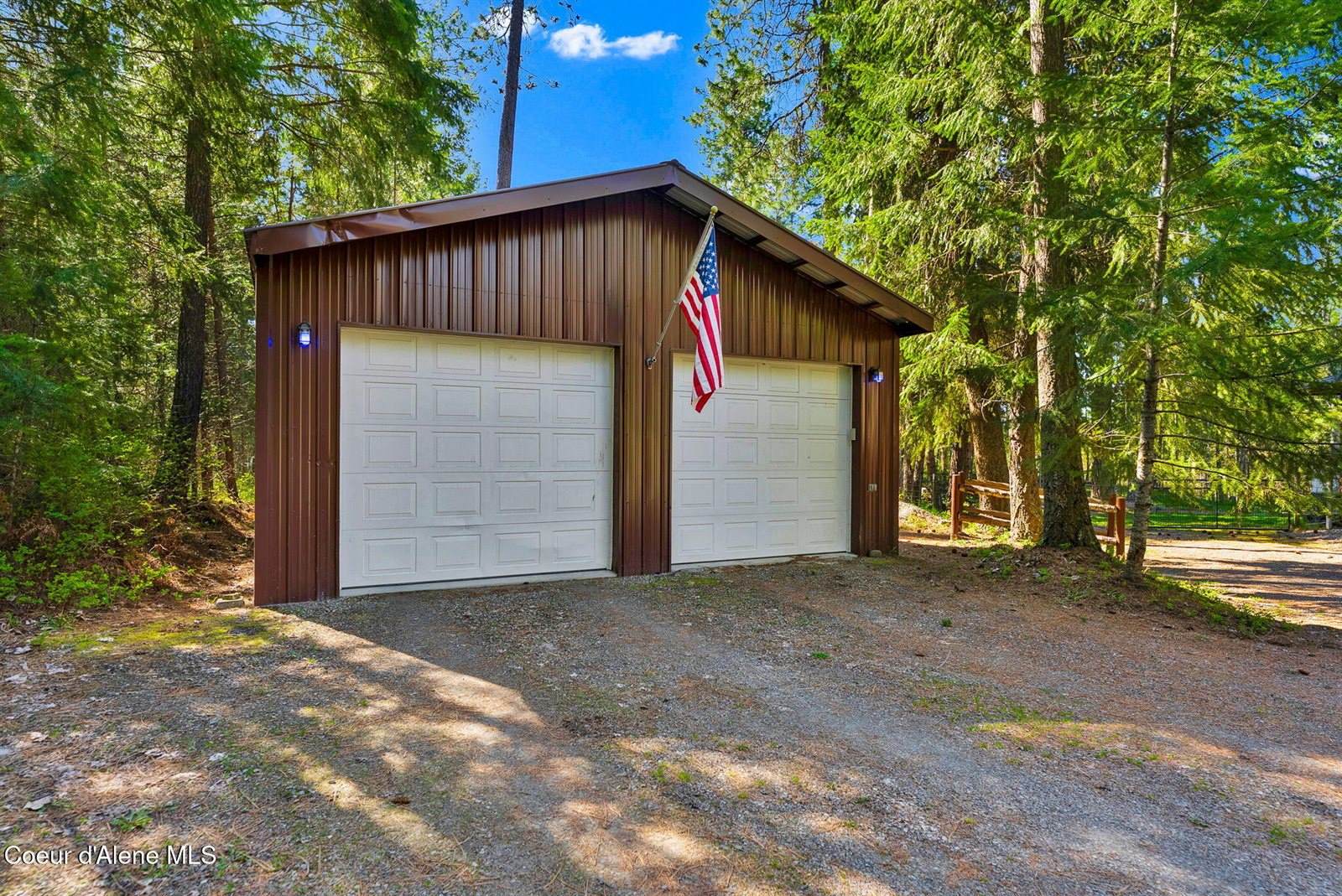 160 Syringa Dr, Bonners Ferry, ID 83805