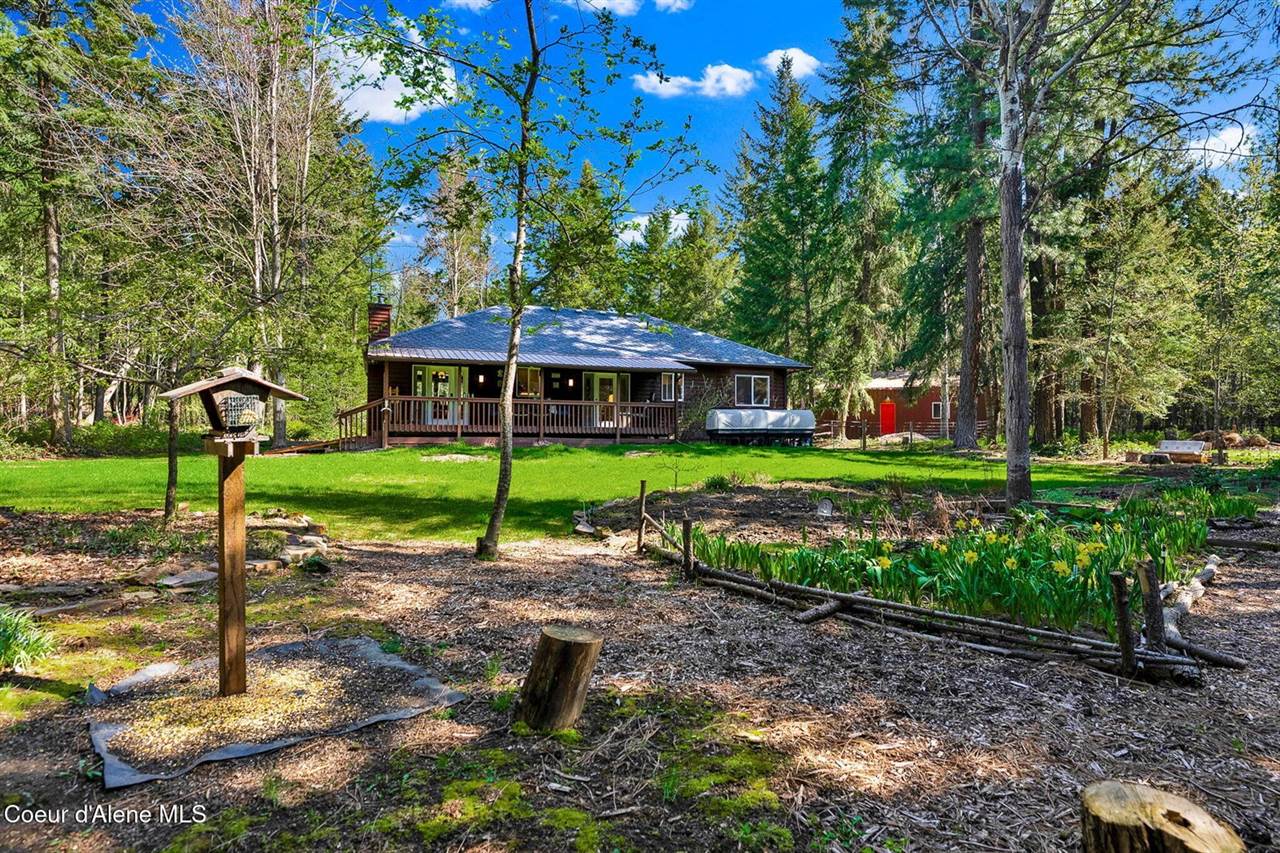 160 Syringa Dr, Bonners Ferry, ID 83805