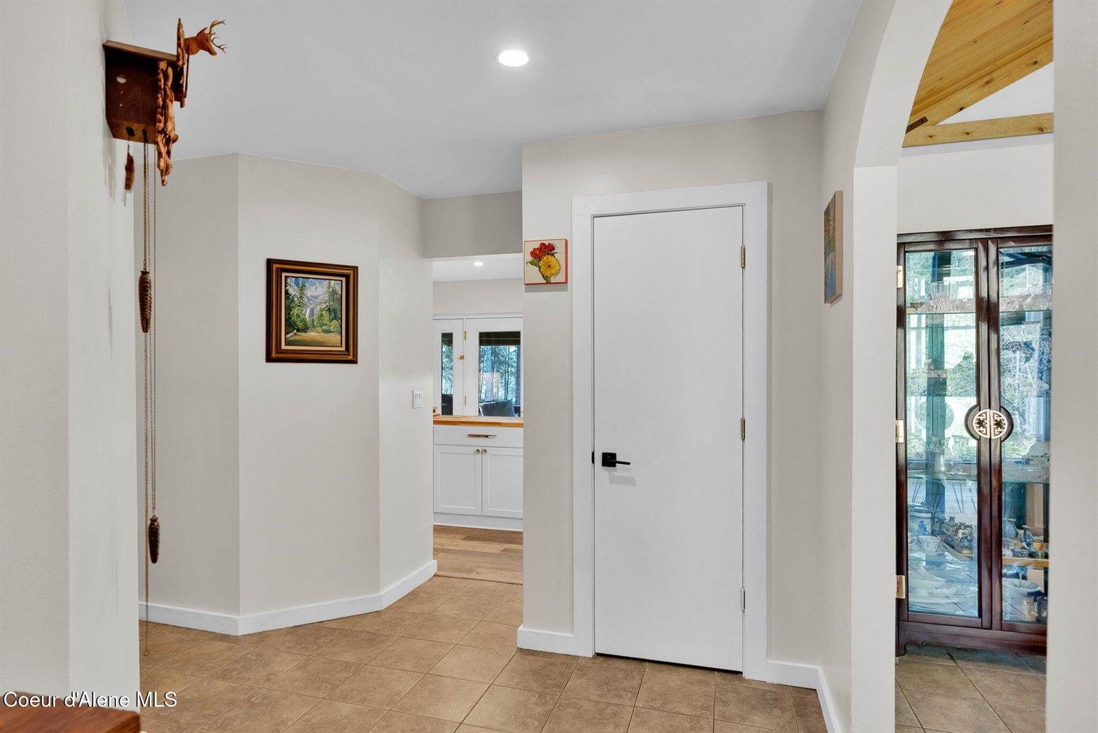 160 Syringa Dr, Bonners Ferry, ID 83805