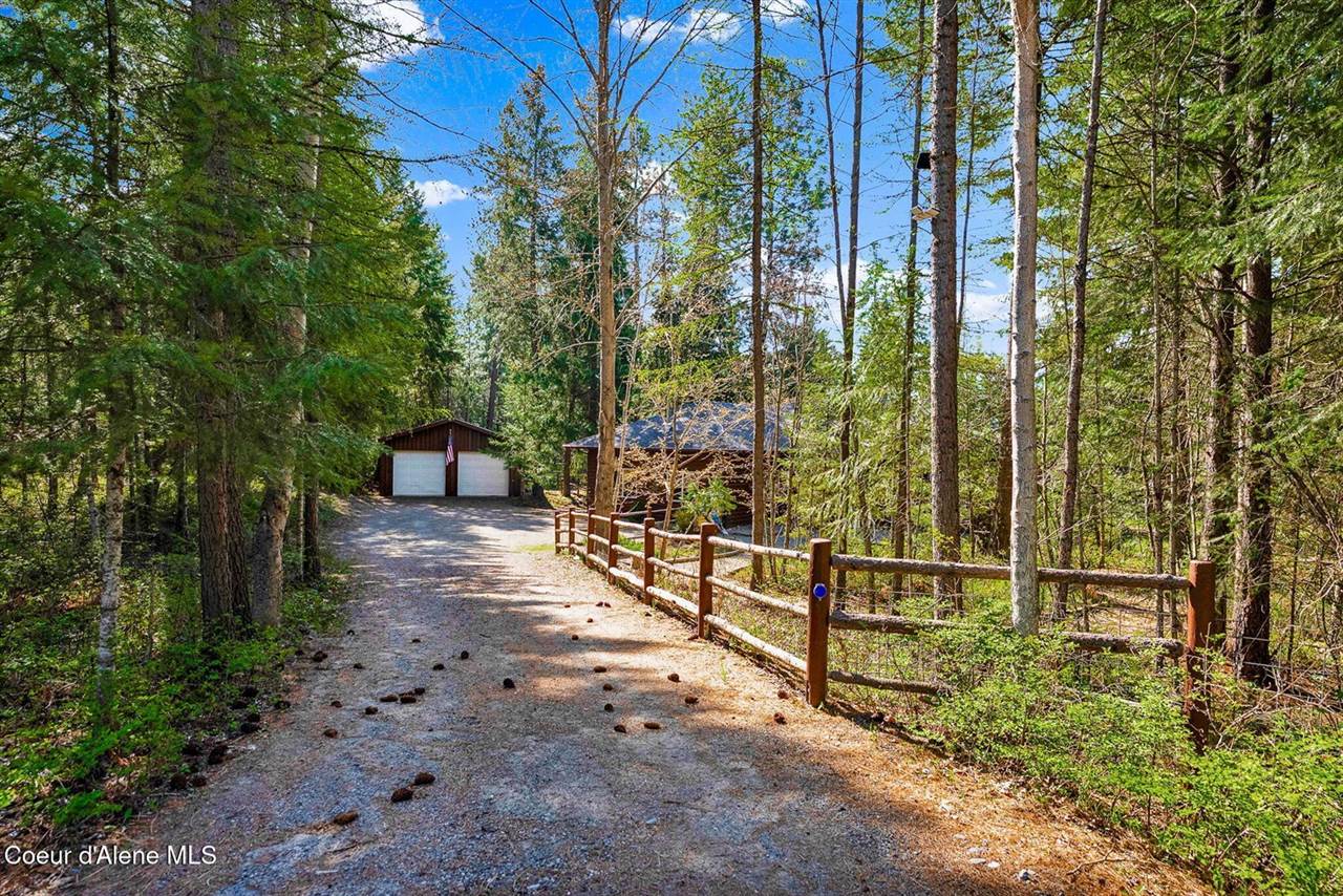 160 Syringa Dr, Bonners Ferry, ID 83805