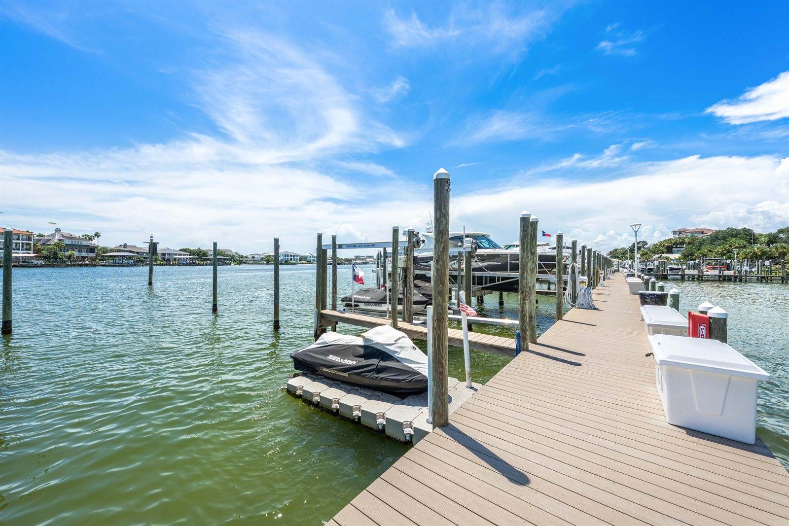 662 Harbor Boulevard, #220, Destin, FL 32541