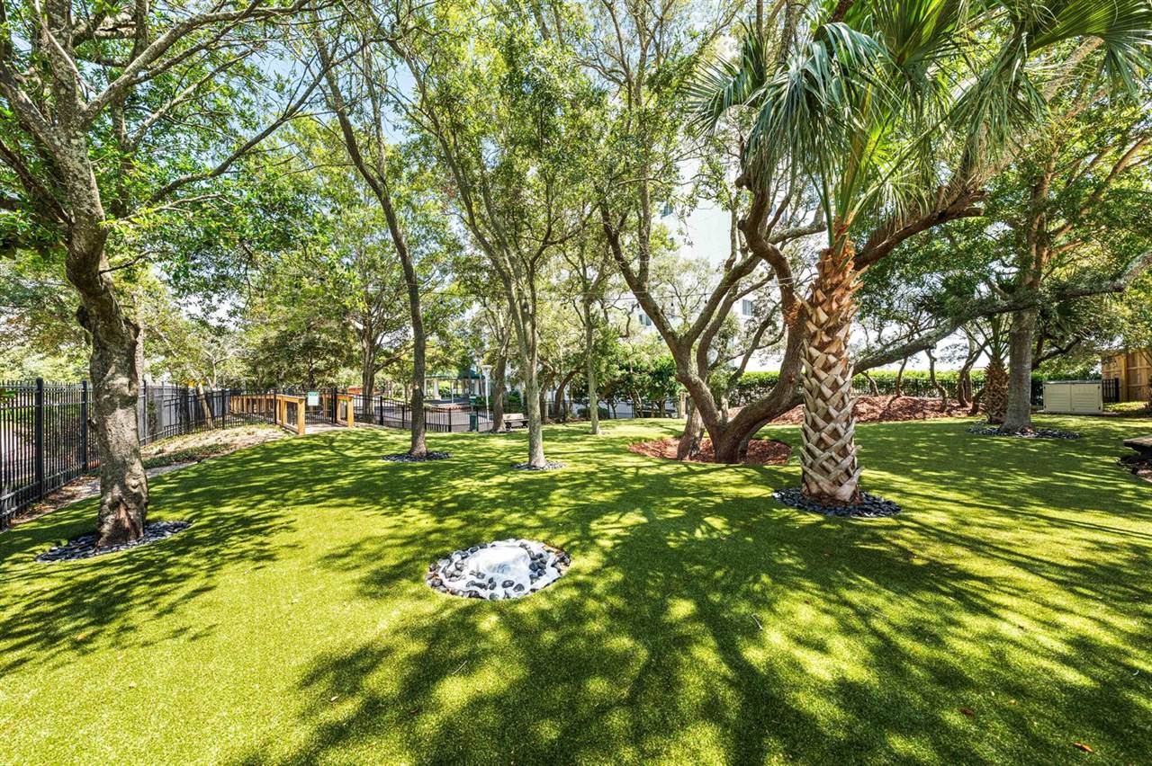 662 Harbor Boulevard, #220, Destin, FL 32541