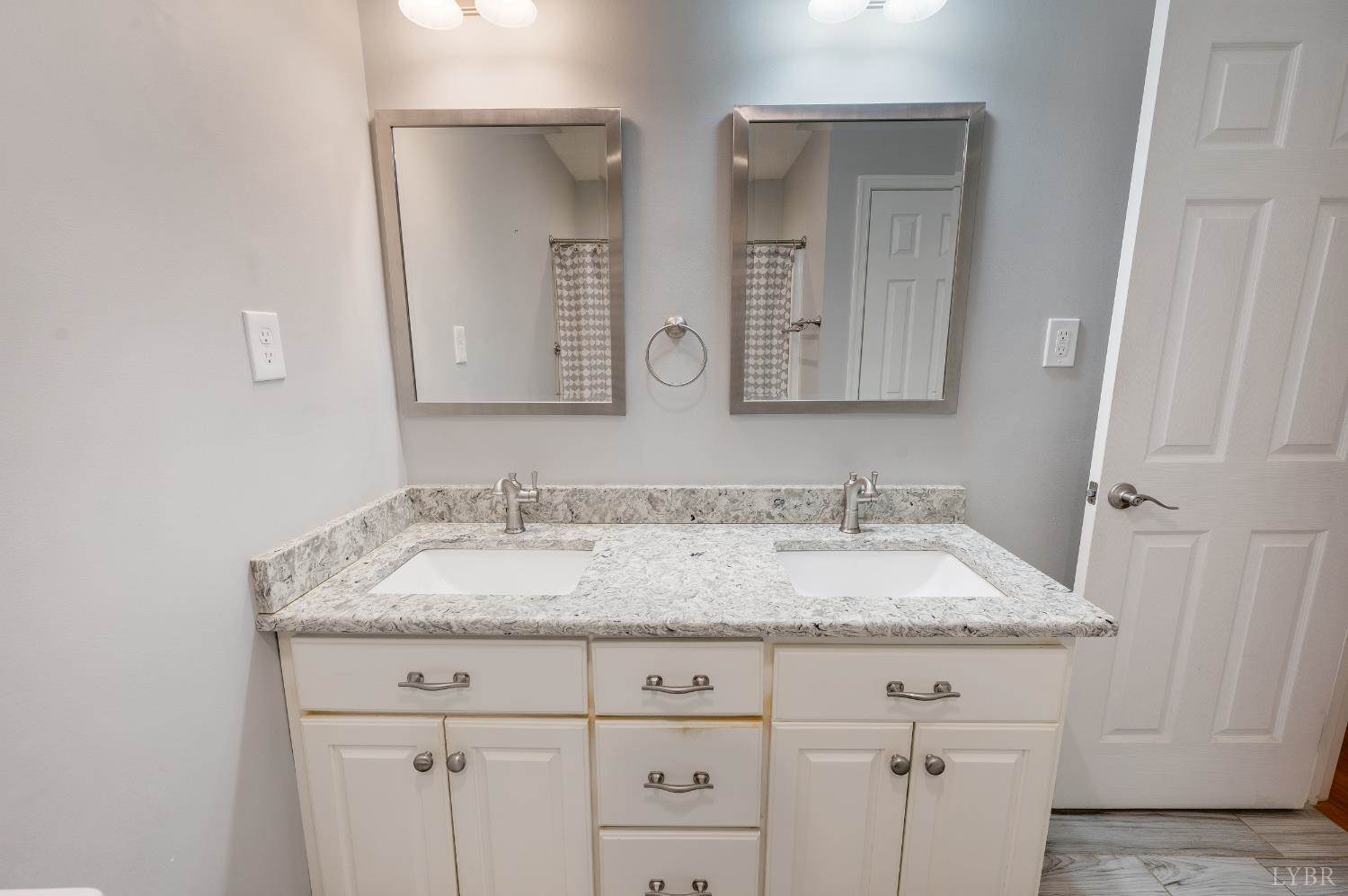 195 Wellington Drive, #15, Lynchburg, VA 24502