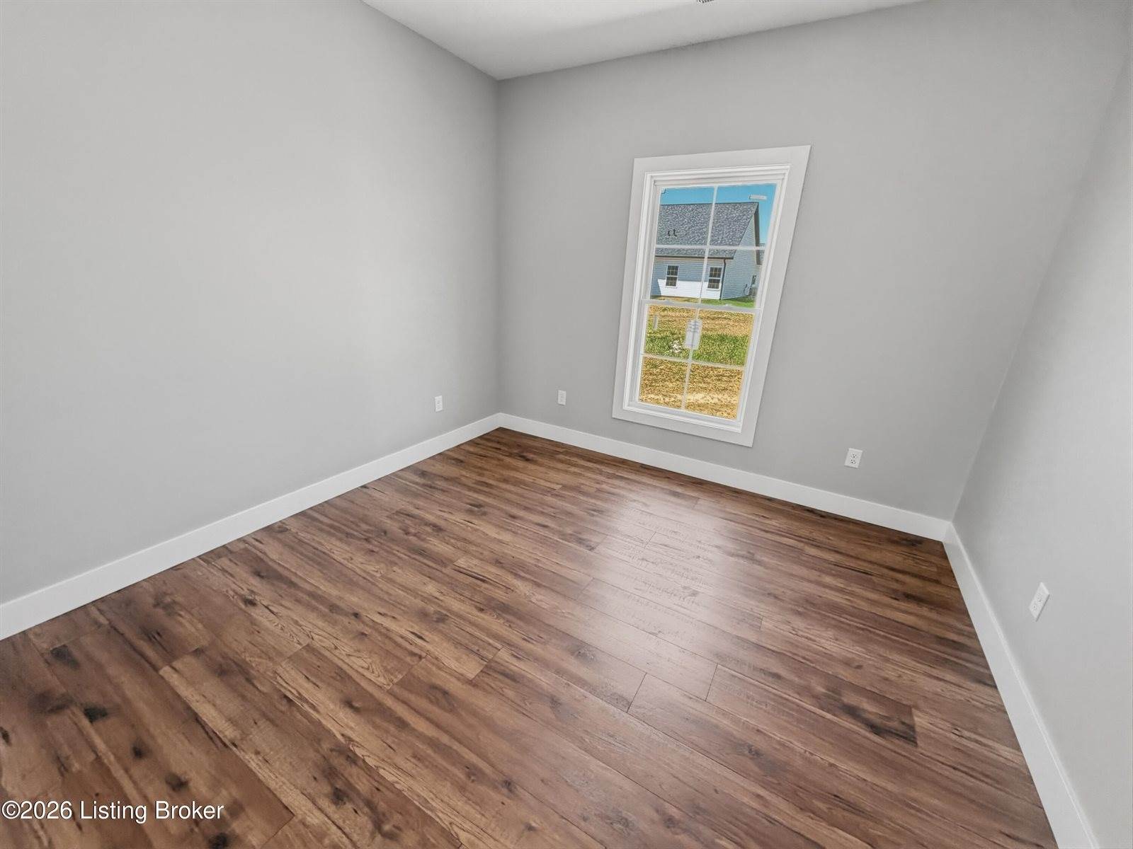 26 Robert Allen Ln, Brandenburg, KY 40108