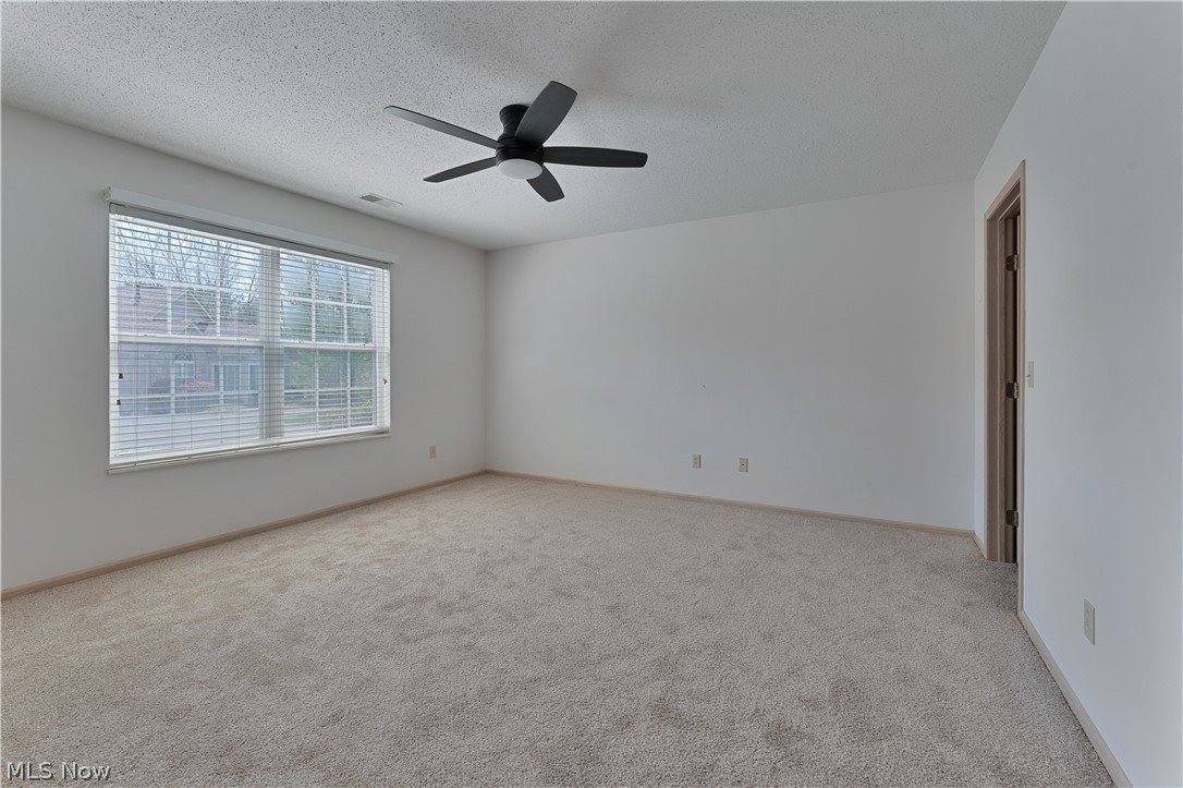 695 East Western Reserve Road, Poland, OH 44514