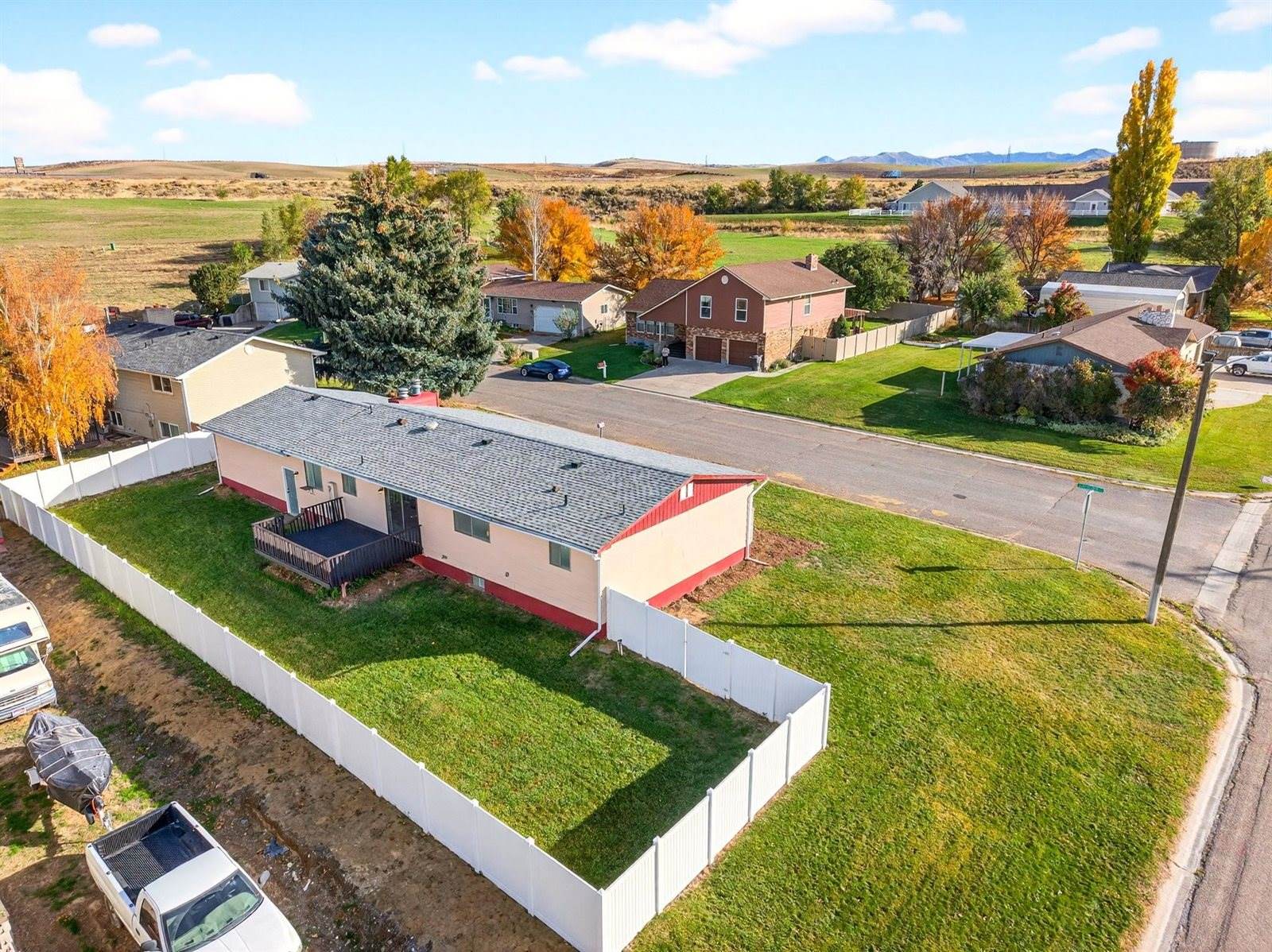 803 Eisenhower Street, American Falls, ID 83211