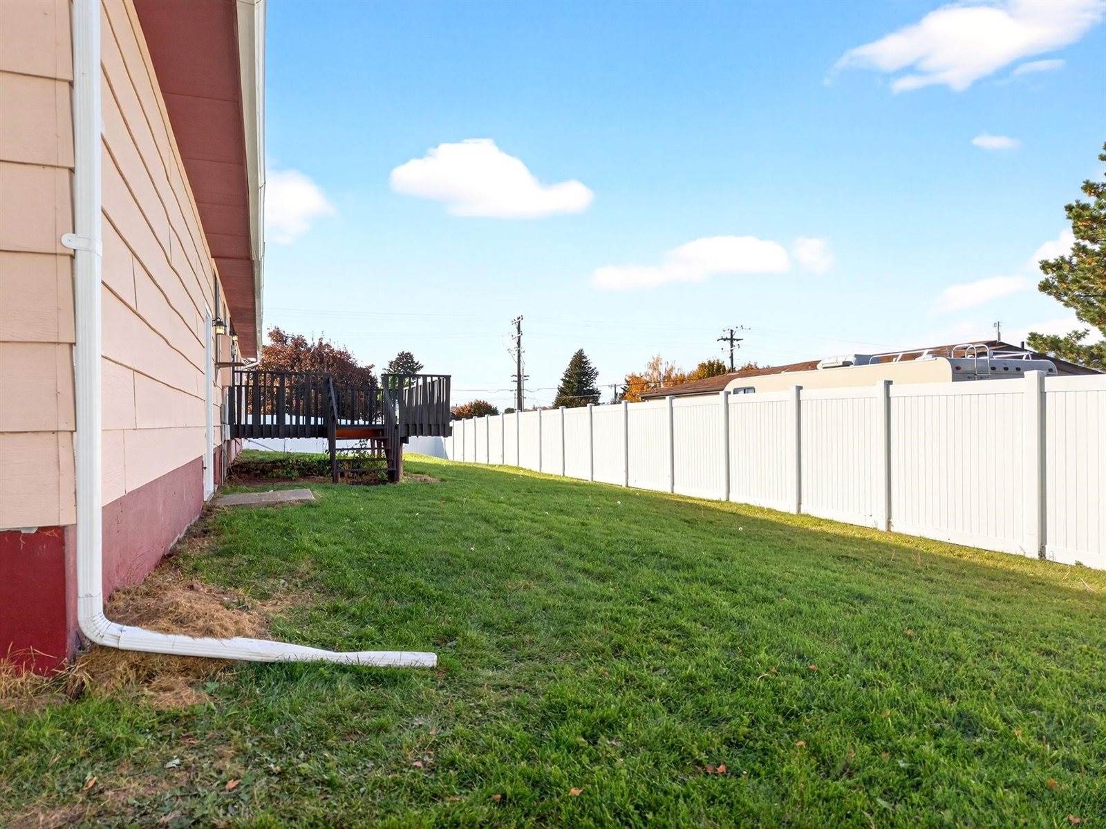 803 Eisenhower Street, American Falls, ID 83211