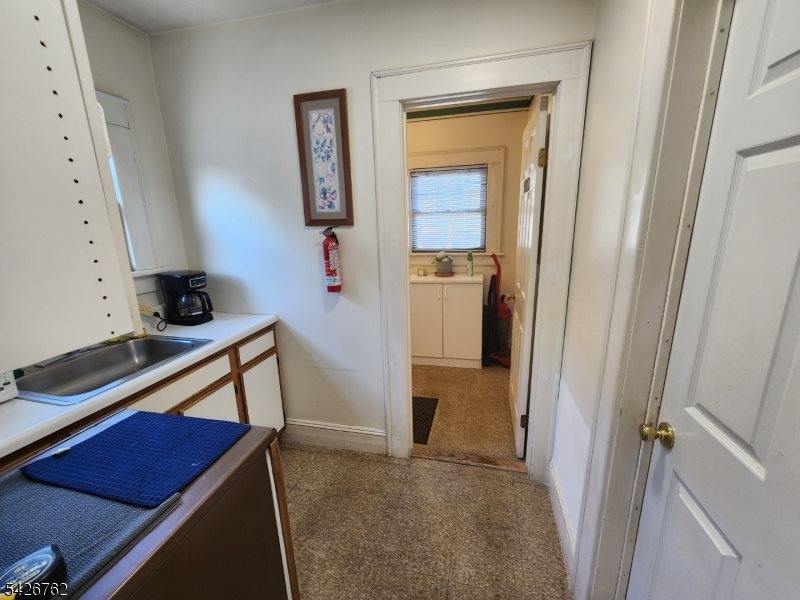 340 Franklin St, Bloomfield Township, NJ 07003