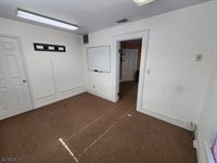 340 Franklin St, Bloomfield Township, NJ 07003