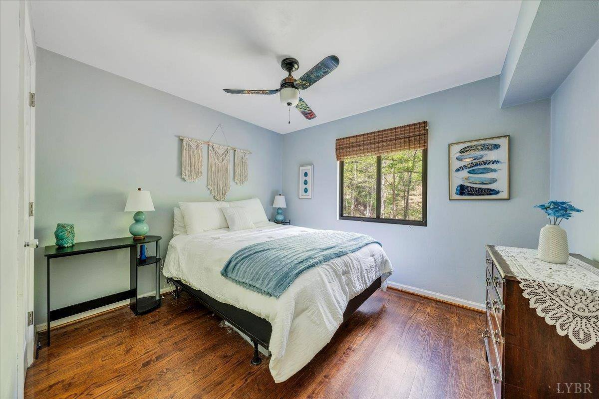 8664 Martins Creek Road, Roanoke, VA 24018