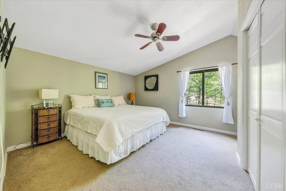 8664 Martins Creek Road, Roanoke, VA 24018