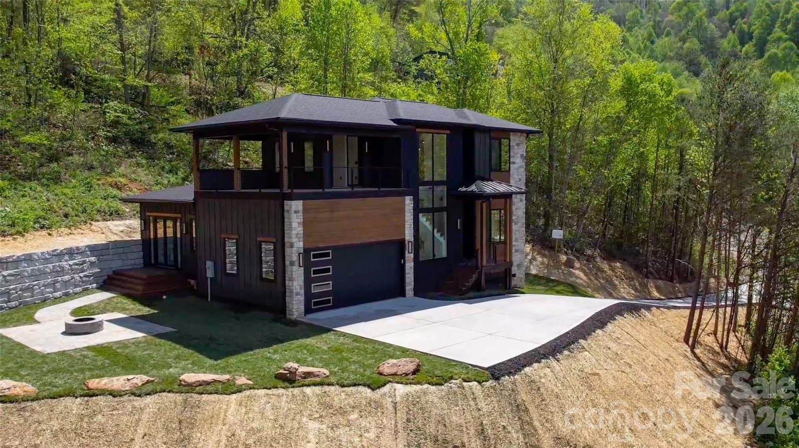 134 View Ridge Parkway, Leicester, NC 28748