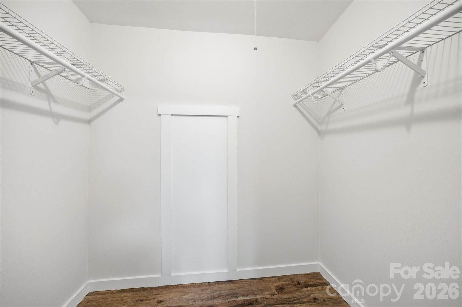 39 Upper Moffitt Road, Asheville, NC 28805