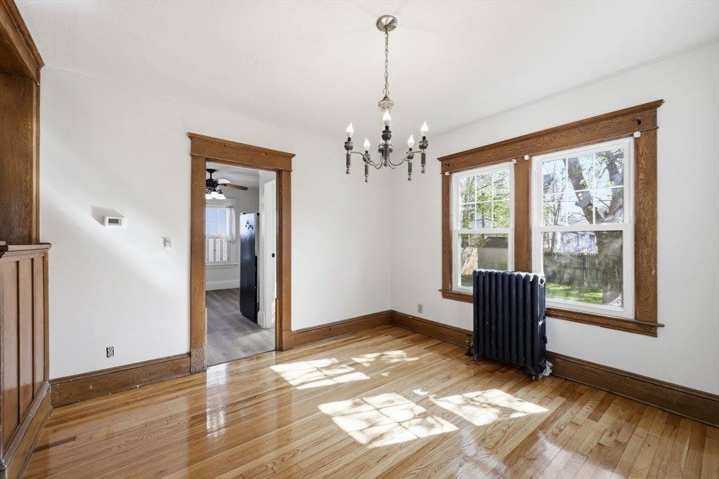 500 Newbury St, Springfield, MA 01104