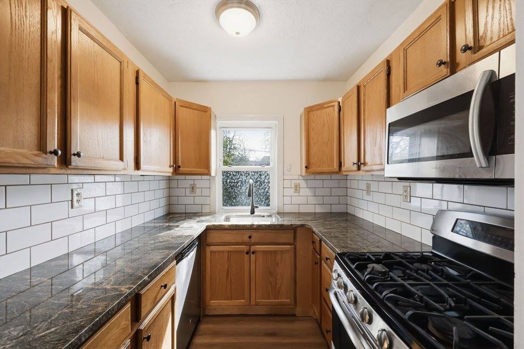 500 Newbury St, Springfield, MA 01104