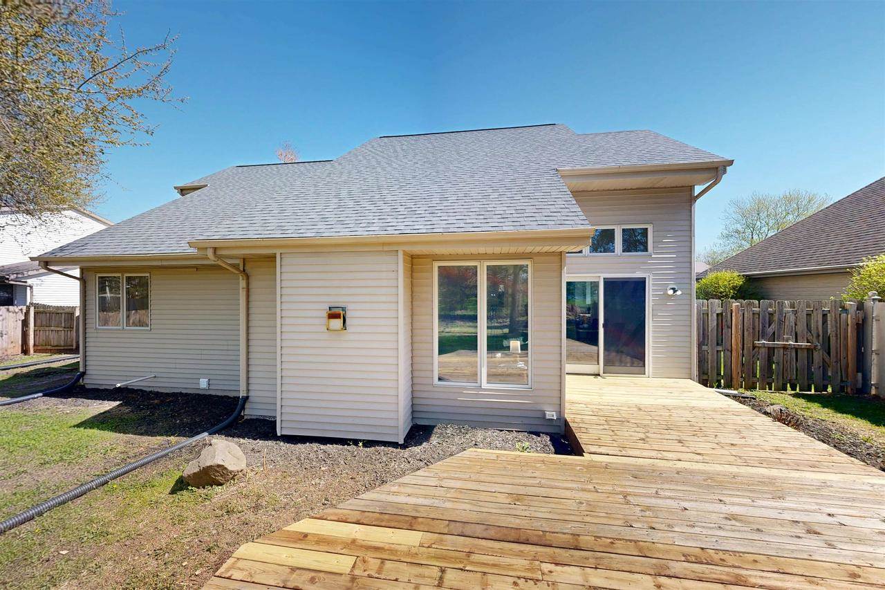 3004 Candlewood Drive, Janesville, WI 53546