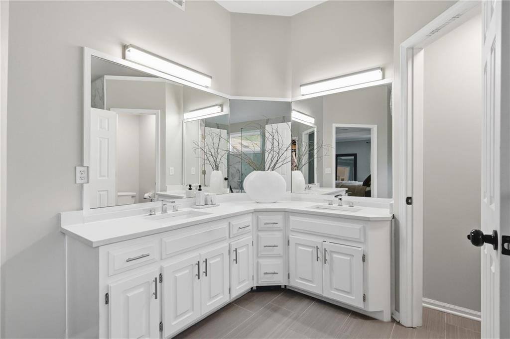 15444 West 139th Street, Olathe, KS 66062