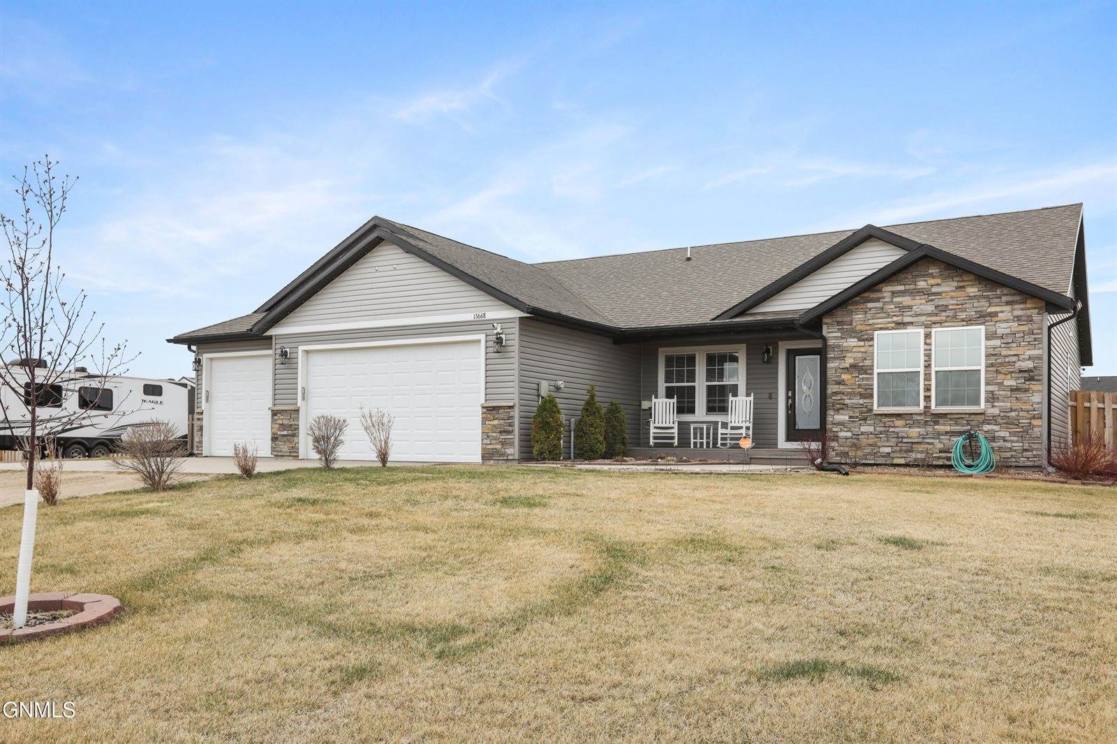 13668 Cherry Street NW, Williston, ND 58801