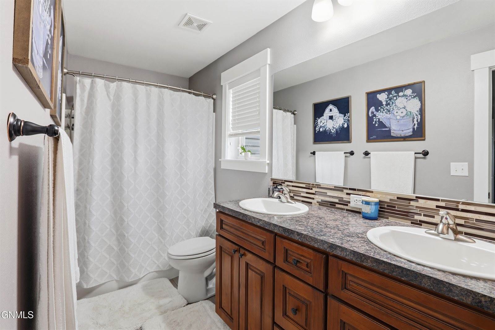 13668 Cherry Street NW, Williston, ND 58801