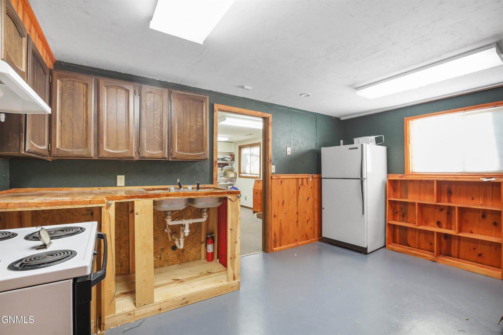 1807 8th Avenue East, Williston, ND 58801