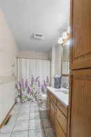 1807 8th Avenue East, Williston, ND 58801