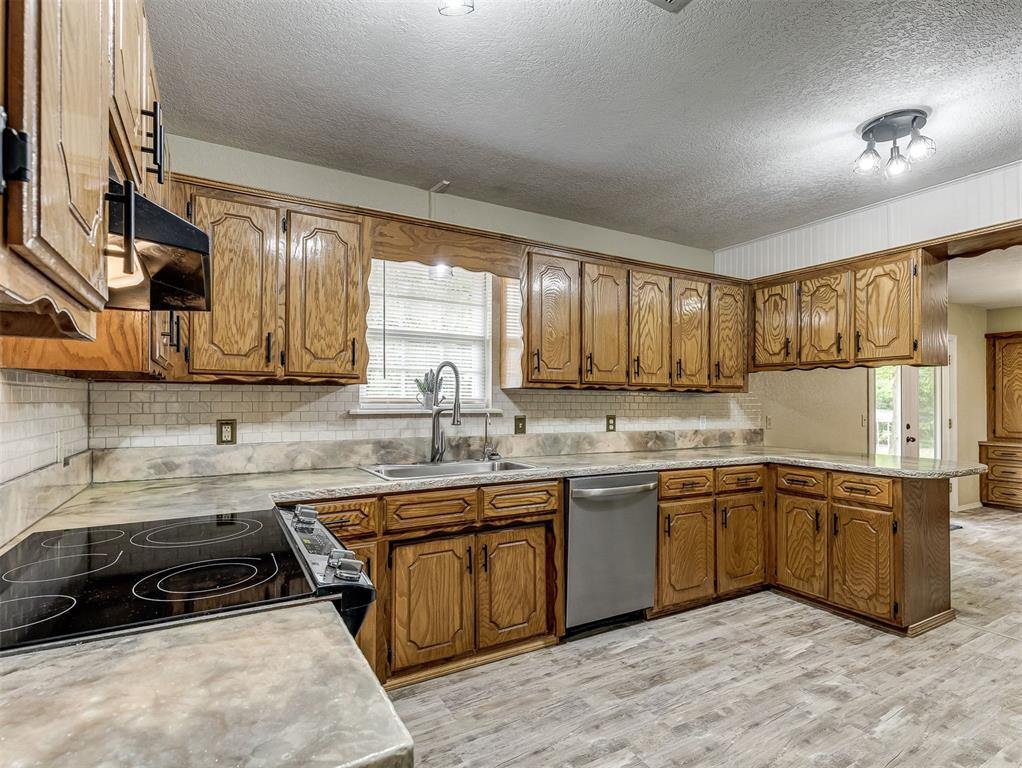 34706 Belcher Road, Shawnee, OK 74801