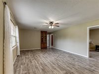 34706 Belcher Road, Shawnee, OK 74801