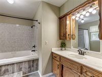 34706 Belcher Road, Shawnee, OK 74801