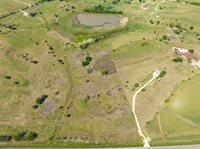 7984 Lone Star Parkway, Moody, TX 76557