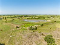 7984 Lone Star Parkway, Moody, TX 76557