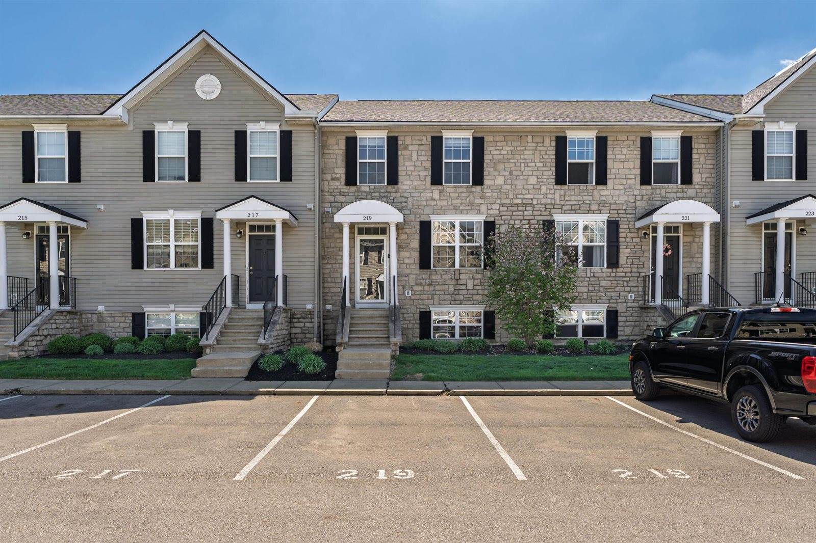 219 Millpond Road, Sunbury, OH 43074