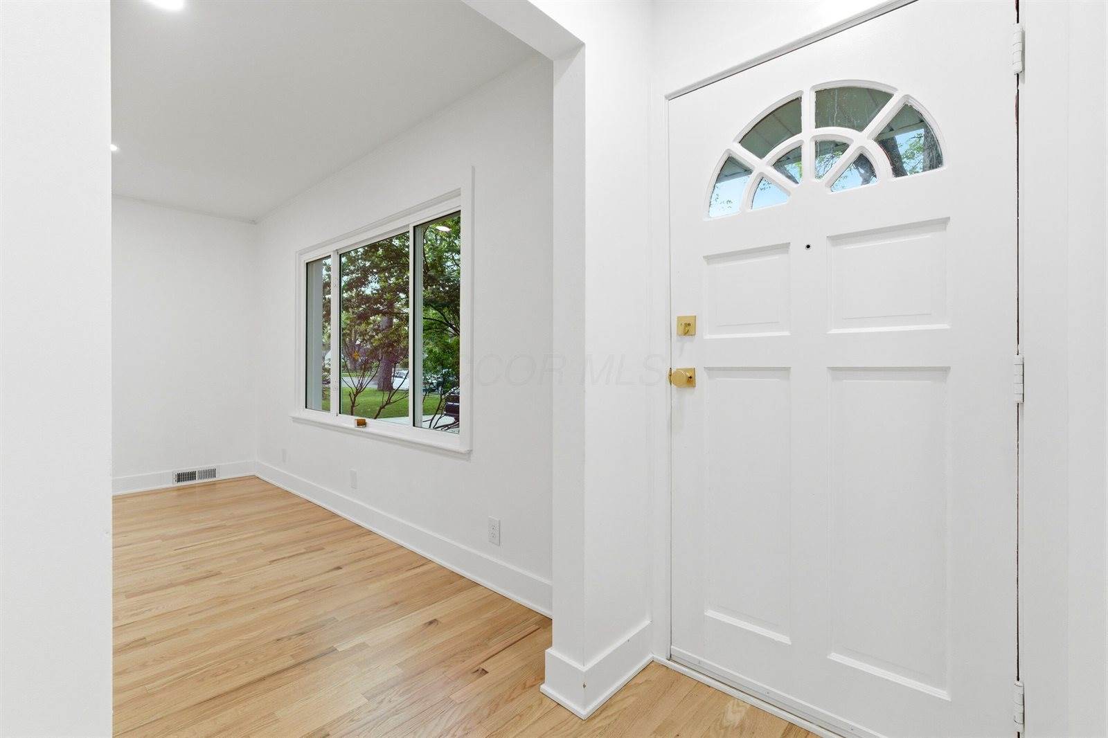 142 South Gould Road, Columbus, OH 43209
