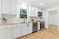 142 South Gould Road, Columbus, OH 43209