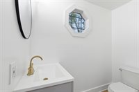142 South Gould Road, Columbus, OH 43209
