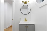 142 South Gould Road, Columbus, OH 43209