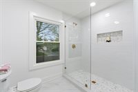142 South Gould Road, Columbus, OH 43209