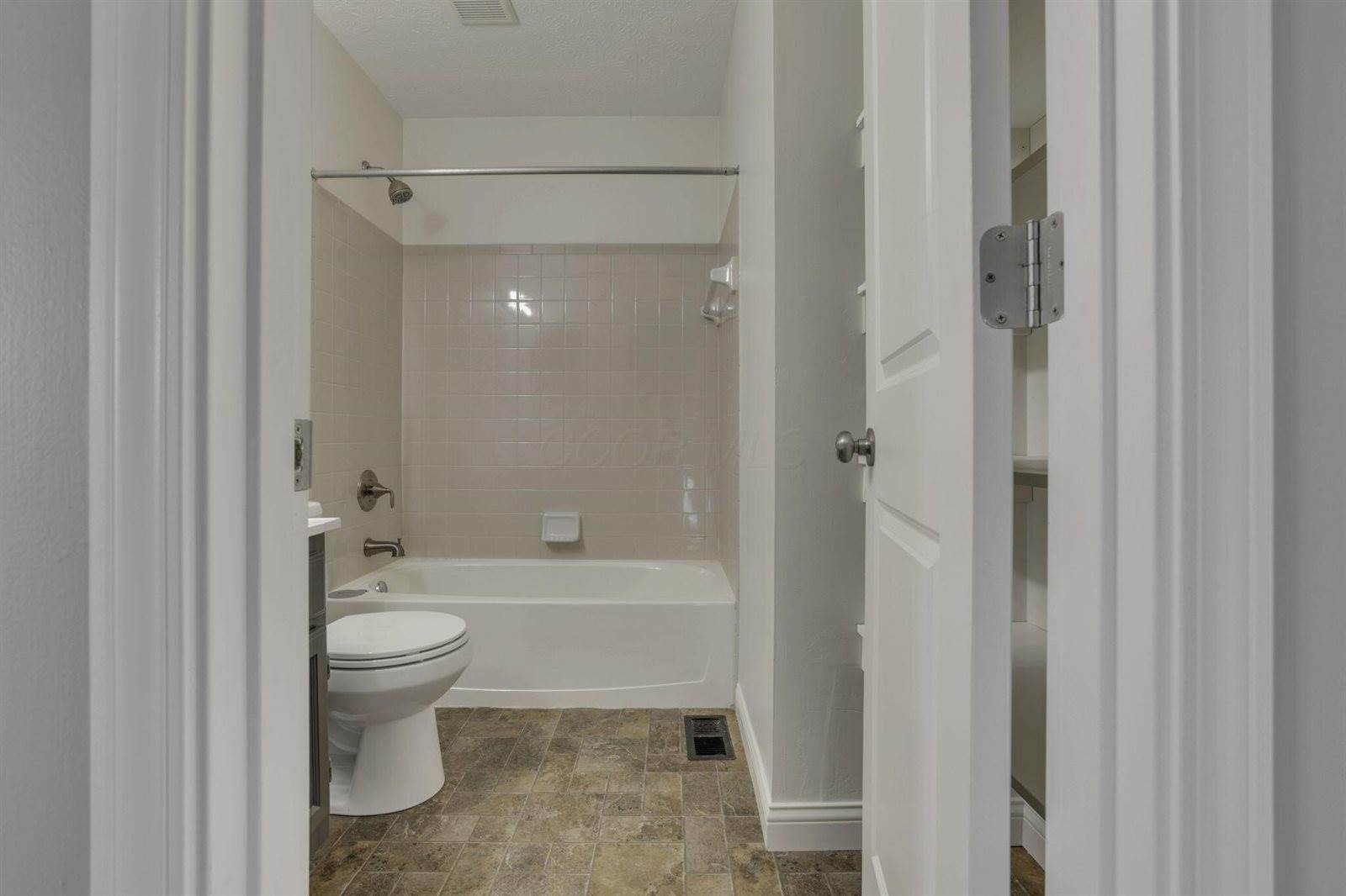 2986 Olson Place, Grove City, OH 43123