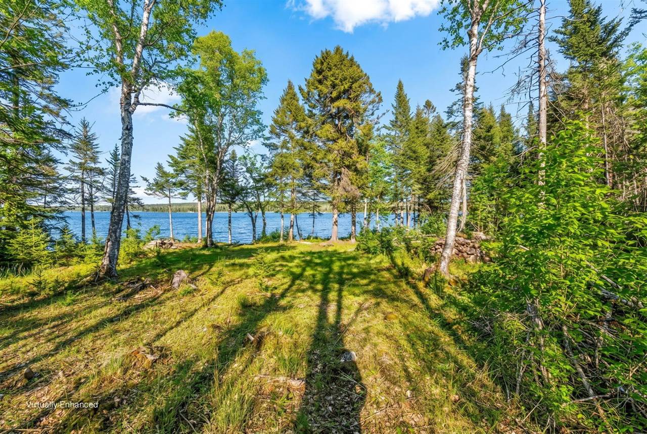 7 White Tail Lane, Gouldsboro, ME 04607