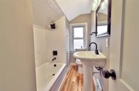 345 East Goulson Avenue, Hazel Park, MI 48030