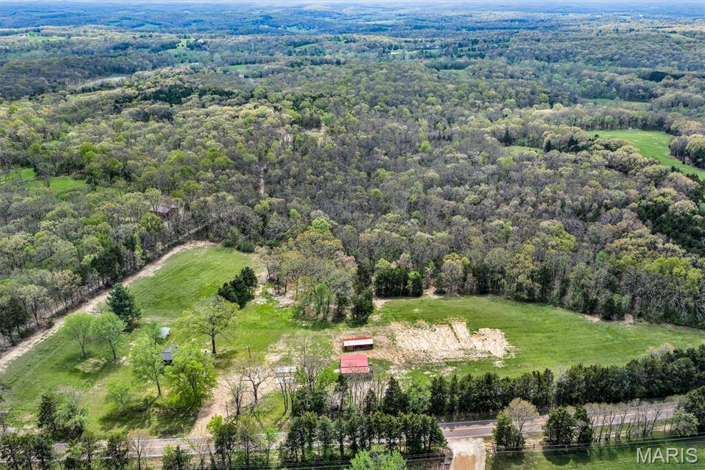 3986 Highway E, New Haven, MO 63068