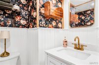 3986 Highway E, New Haven, MO 63068