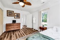 3986 Highway E, New Haven, MO 63068