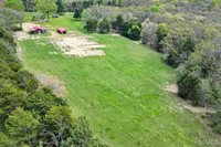 3986 Highway E, New Haven, MO 63068