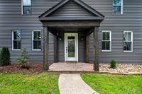 3986 Highway E, New Haven, MO 63068