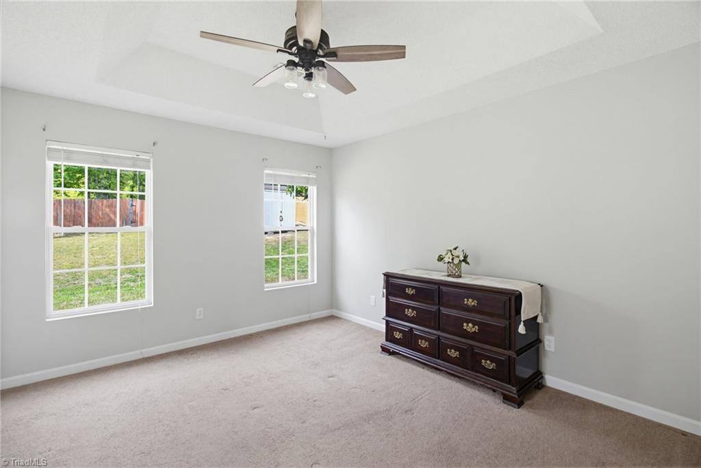 938 Saint Ann Drive, High Point, NC 27265