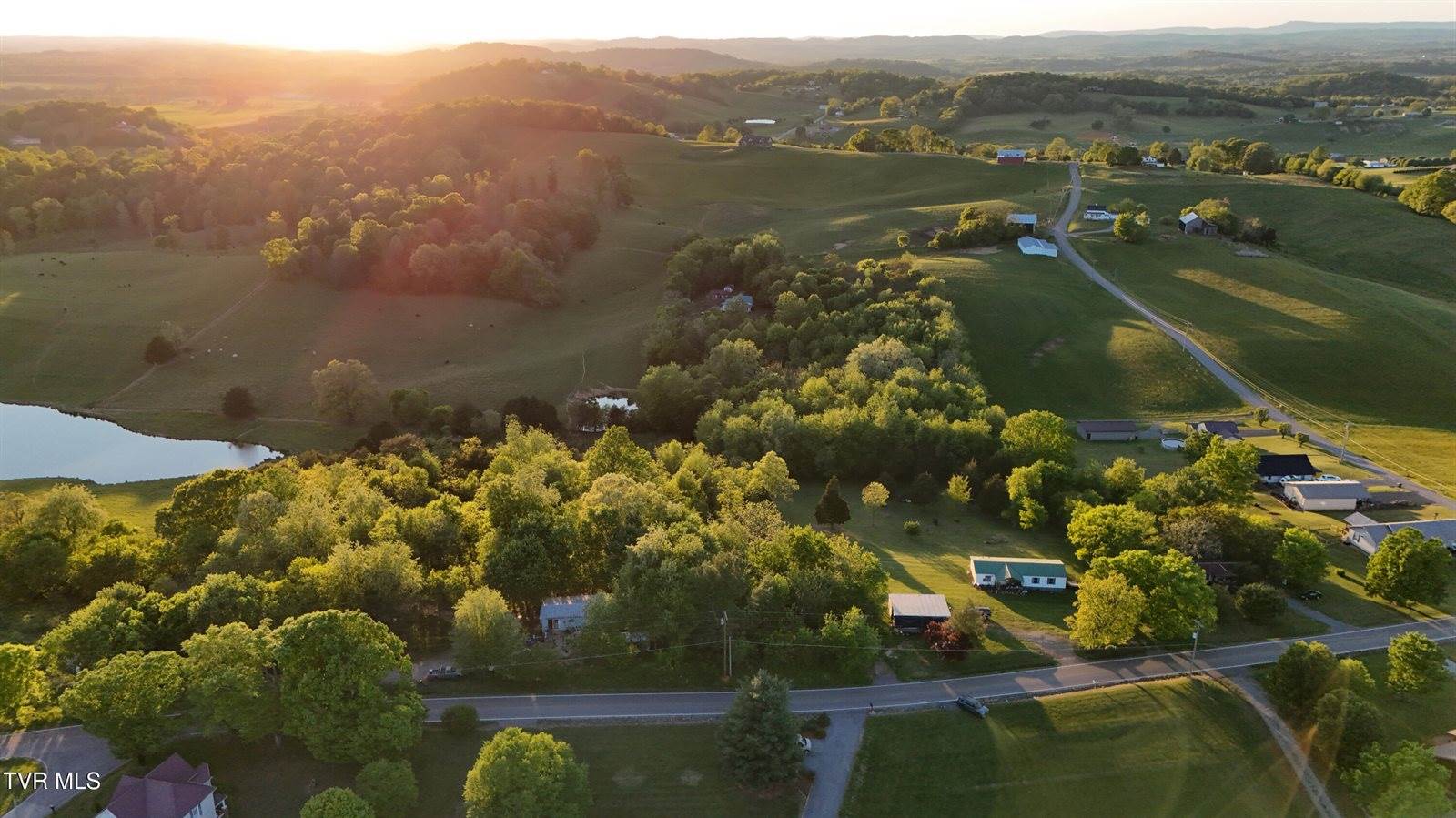 1989 Conklin Road, Limestone, TN 37681