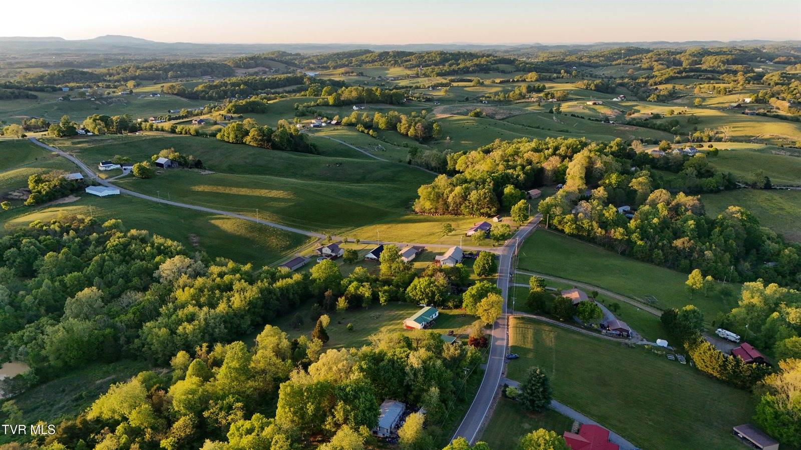 1989 Conklin Road, Limestone, TN 37681