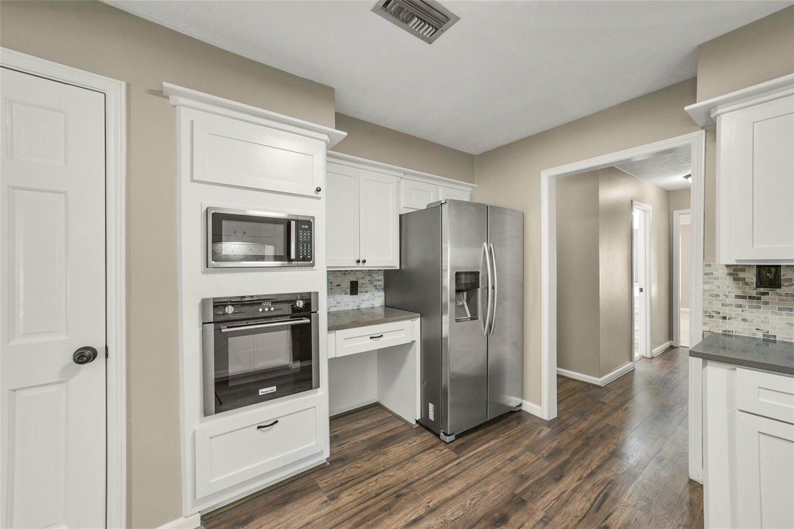 25302 Fairbrook Lane, Spring, TX 77373